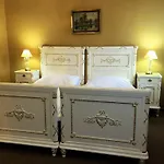 올드 하우스 B&B 3*
