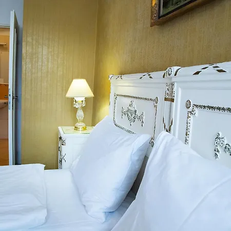 Old House Bed & Breakfast Prague