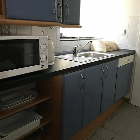 Bed & Breakfast Old House 3*